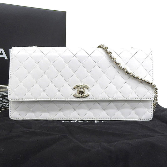 Chanel White Leather Shoulder Bag ()