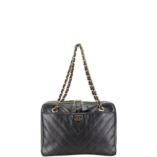 Chanel Black Leather Shoulder Bag ()