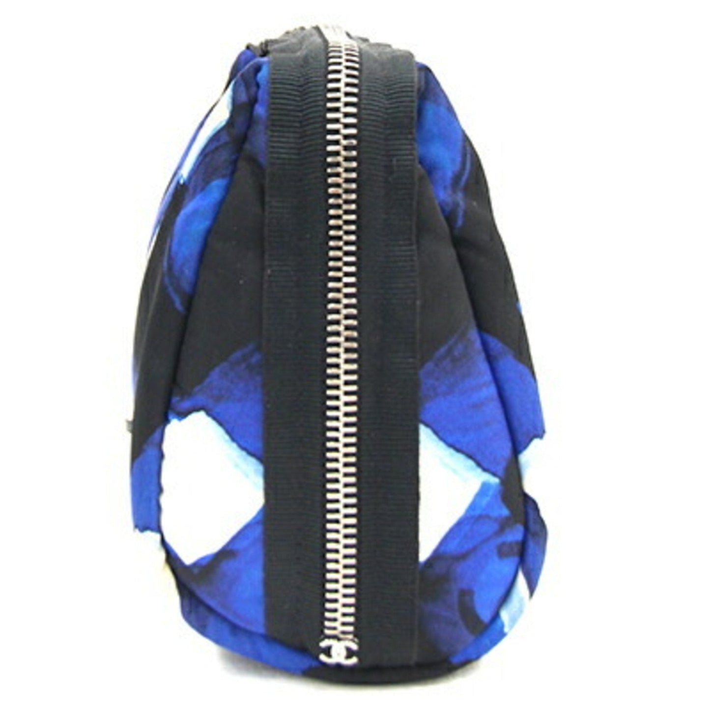 Chanel Black Blue Off-White Nylon Pouch ()