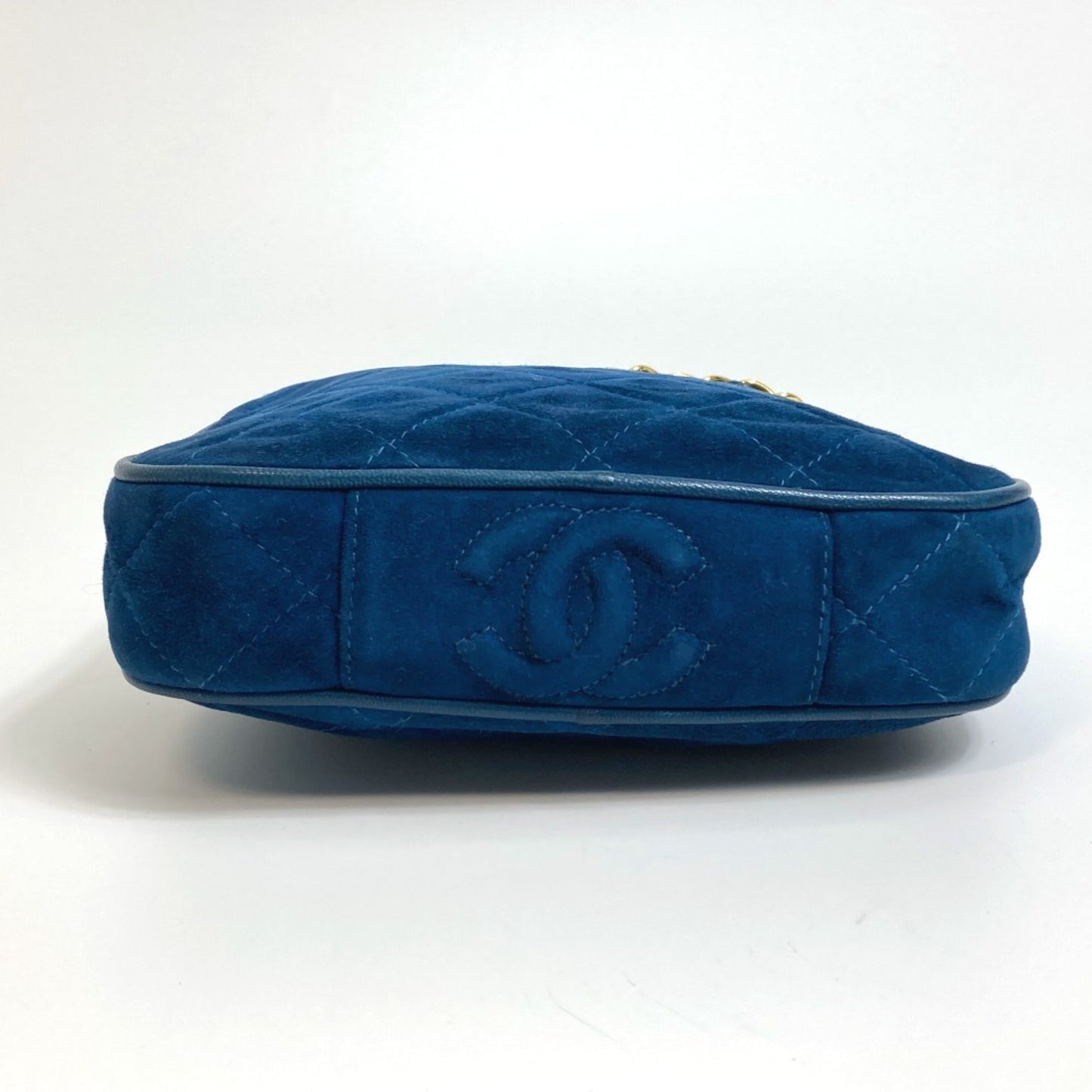 Chanel Blue Leather Handbag ()