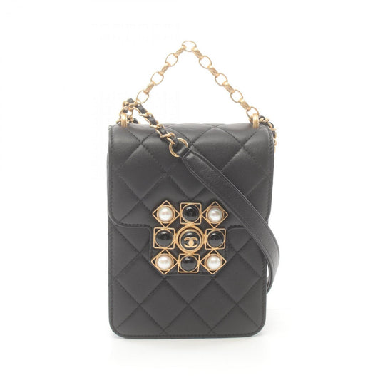 Chanel Black Leather Shoulder Bag ()