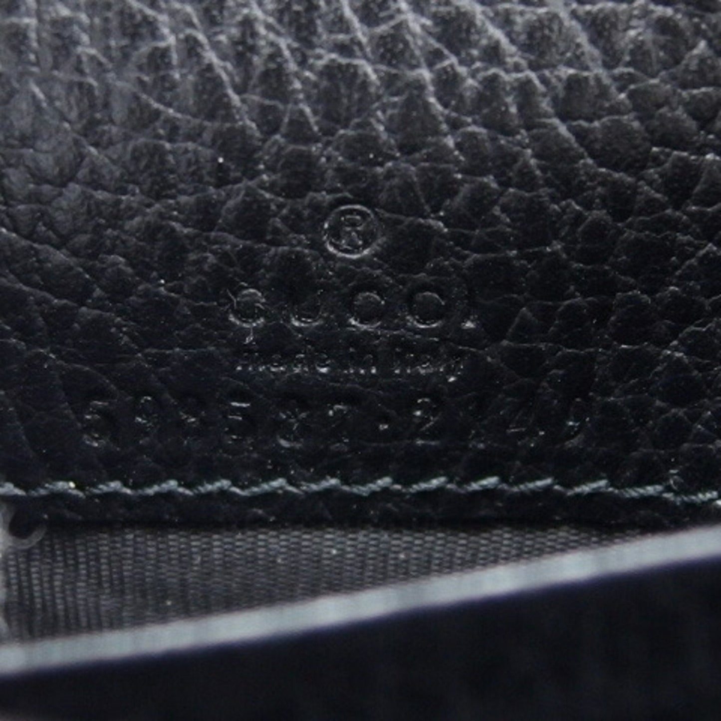 Gucci Beige Black Gg Supreme Leather Wallet (Bi-Fold) ()