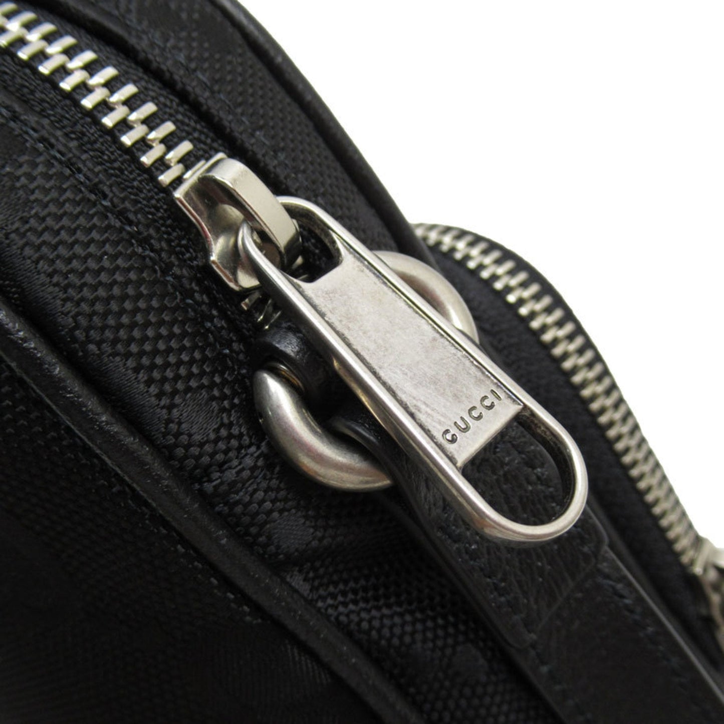 Gucci Black Canvas Shoulder Bag ()