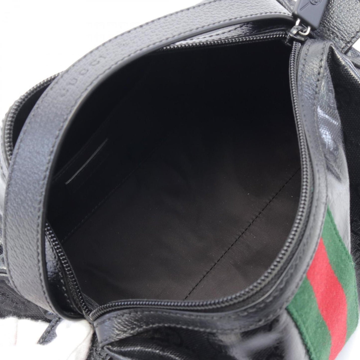 Gucci Black Pvc Coated Canvas Leather Handbag ()