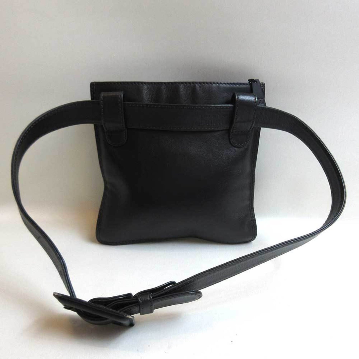 Chanel Black Leather Fanny Pack ()