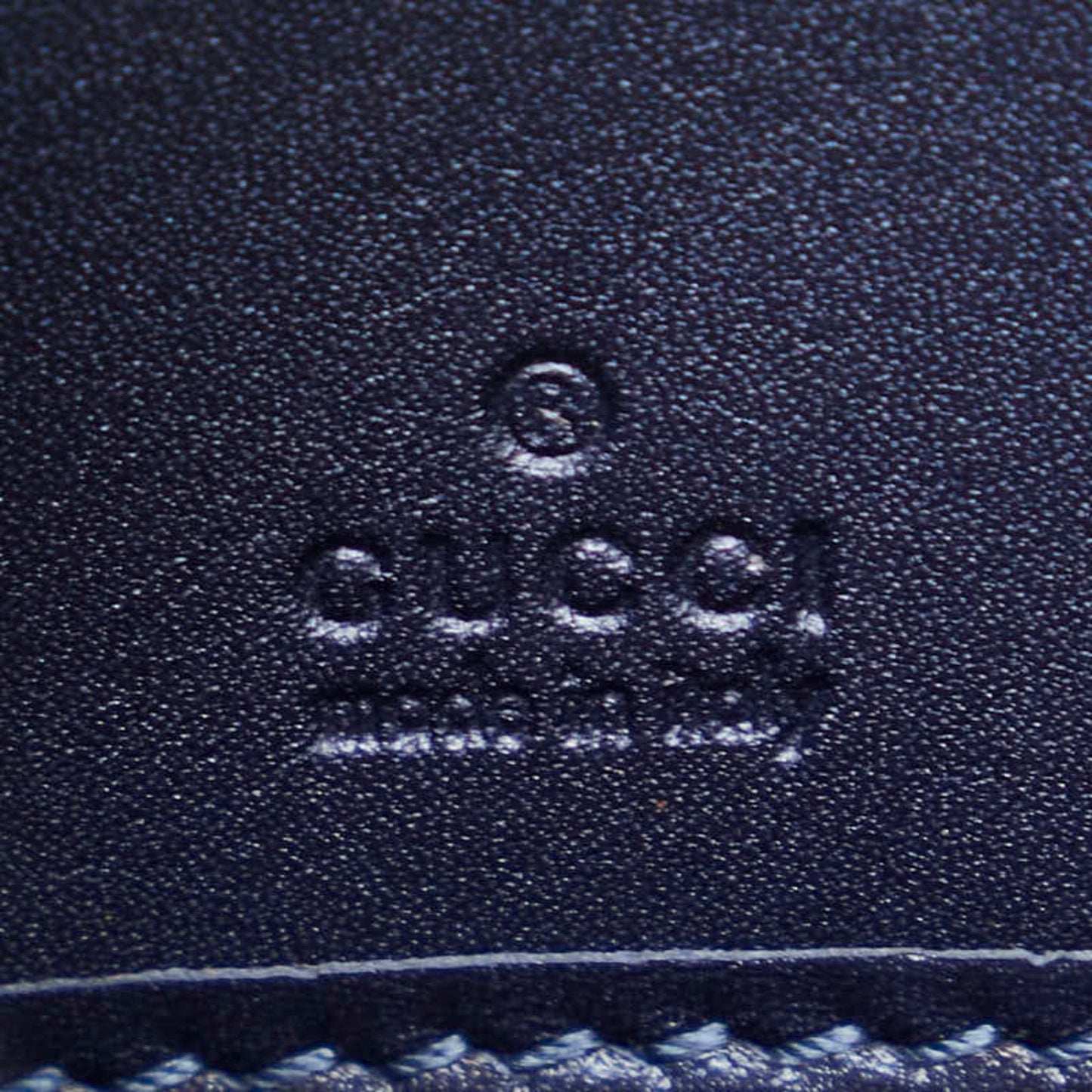 Gucci Beige Navy Canvas Leather Coin Purse/Coin Case ()