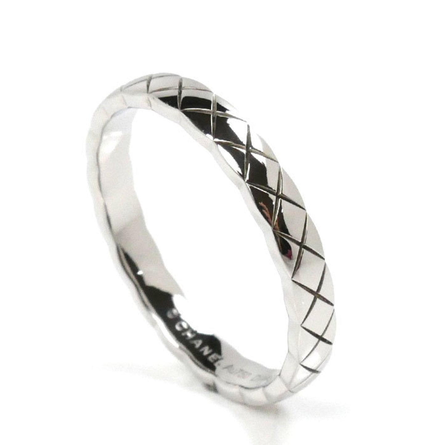 Chanel White Gold (18K) Band Ring ()