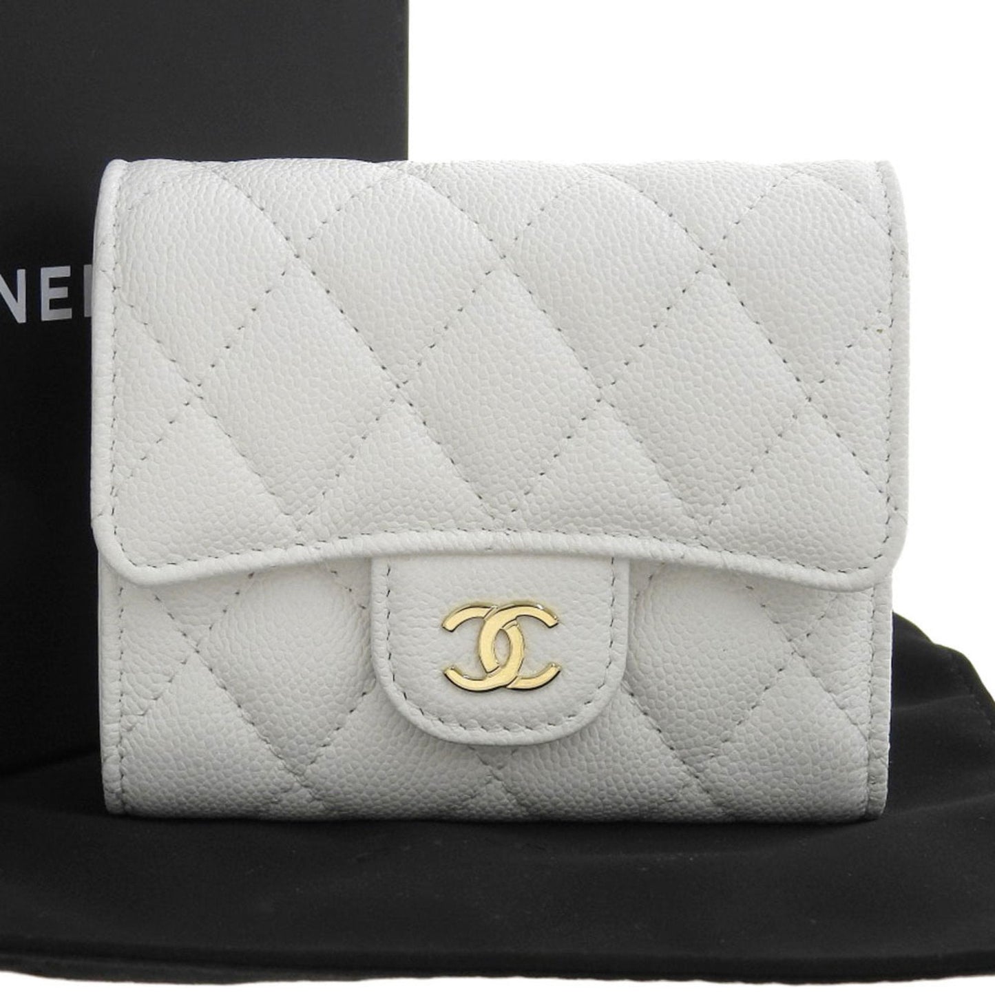 Chanel White Grained Calfskin Wallet (Tri-Fold) ()
