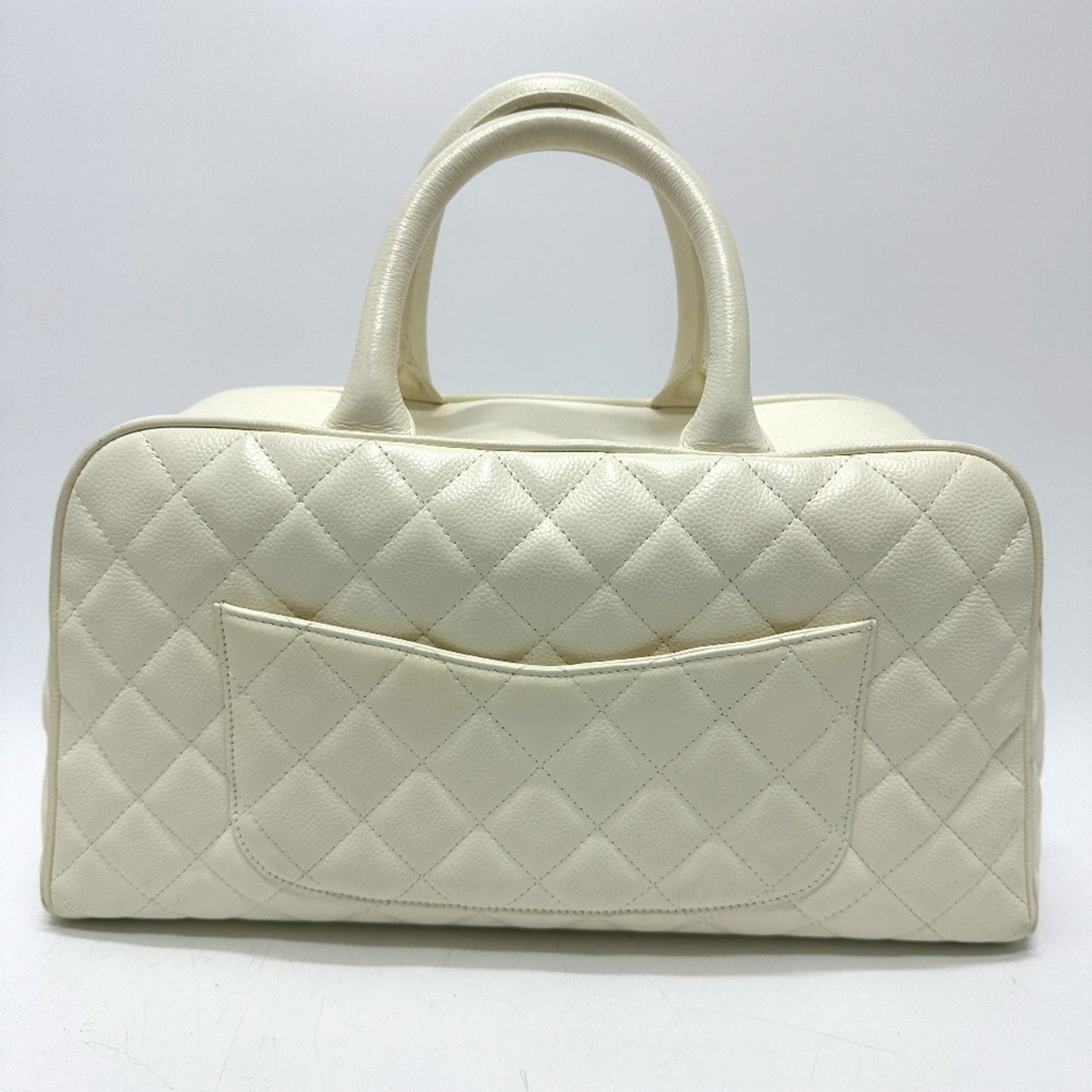 Chanel White Leather Handbag ()