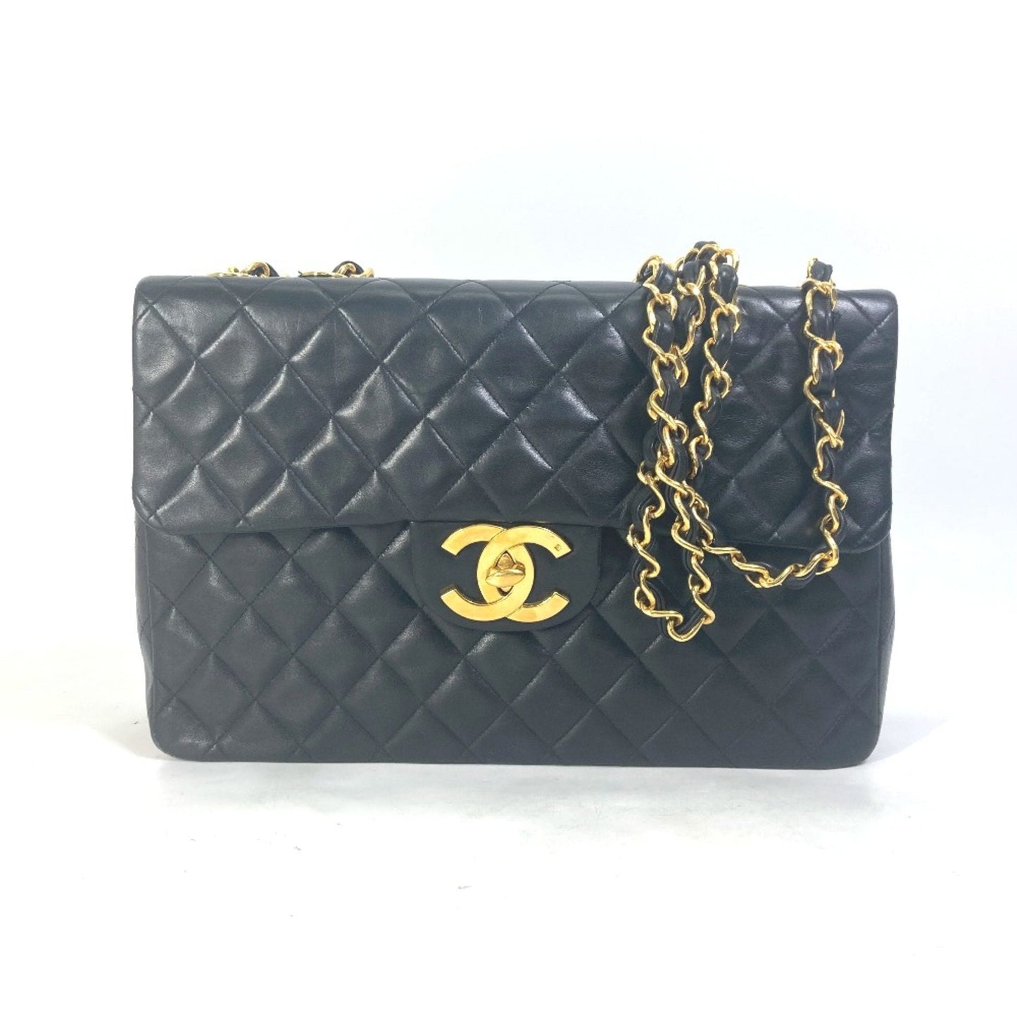 Chanel Black Leather Shoulder Bag ()