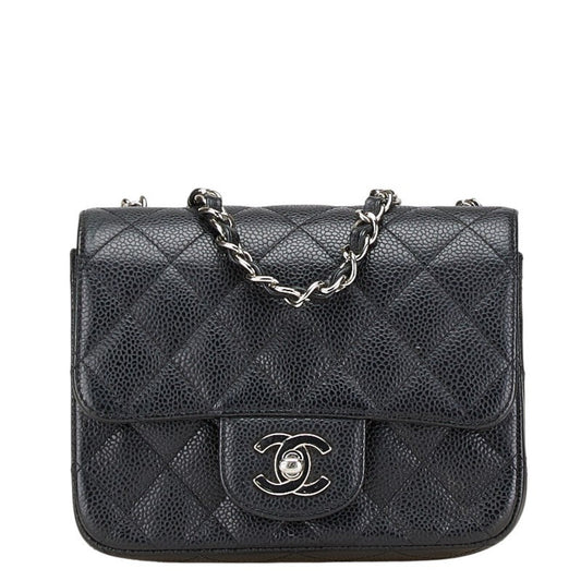 Chanel Black Grained Calfskin Shoulder Bag ()