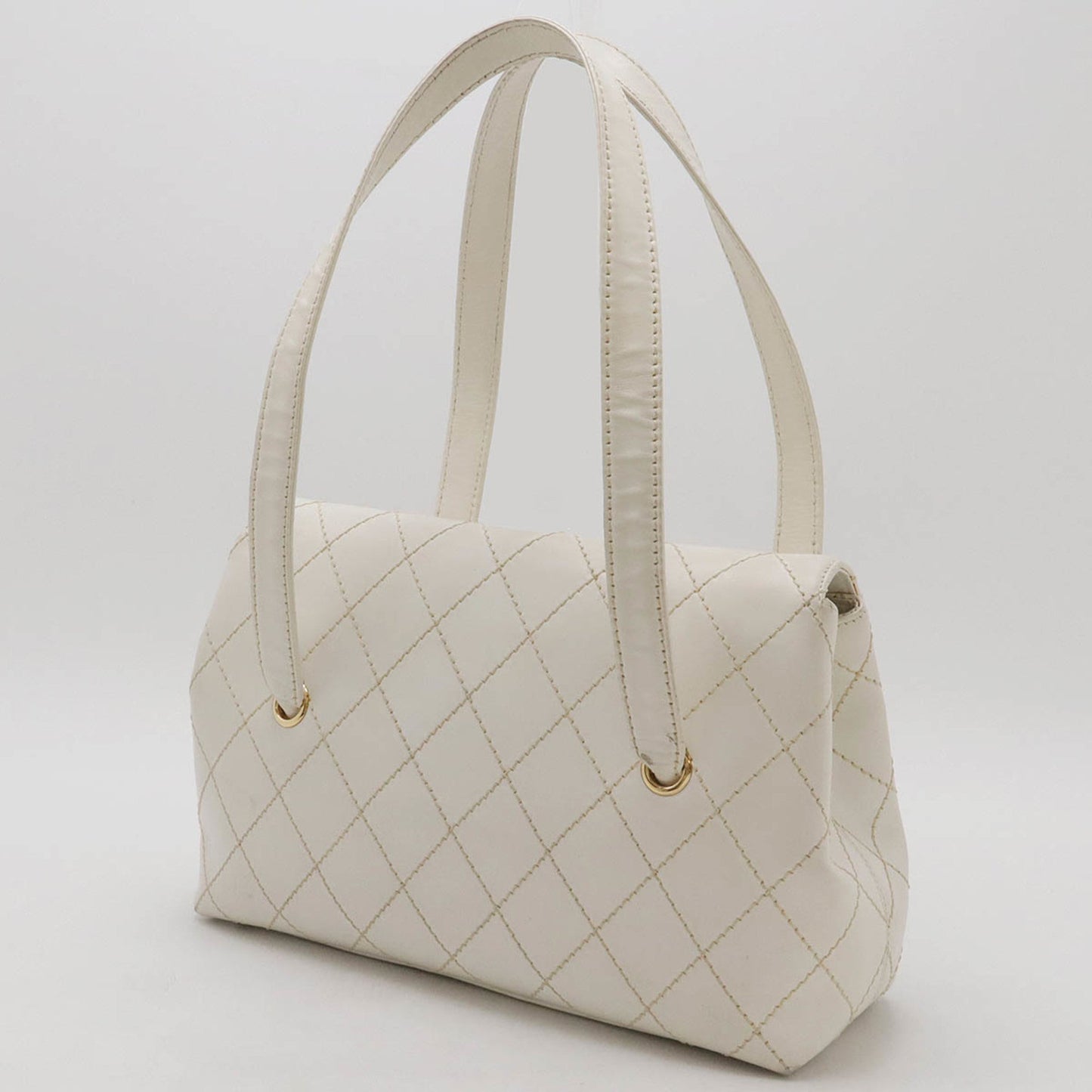 Chanel Wild Stitch White Leather Shoulder Bag Tote Bag ()