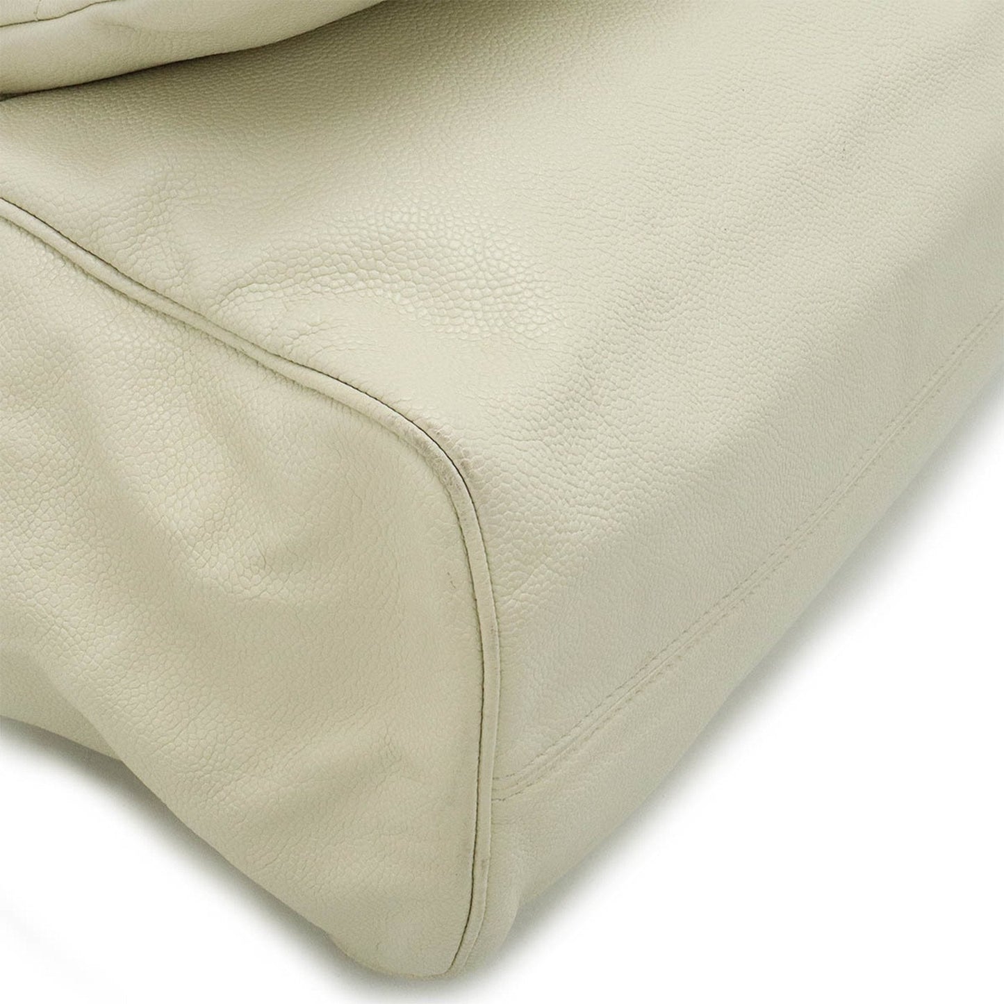 Chanel 2.55 Ivory White Caviar Leather Handbag Tote Bag ()