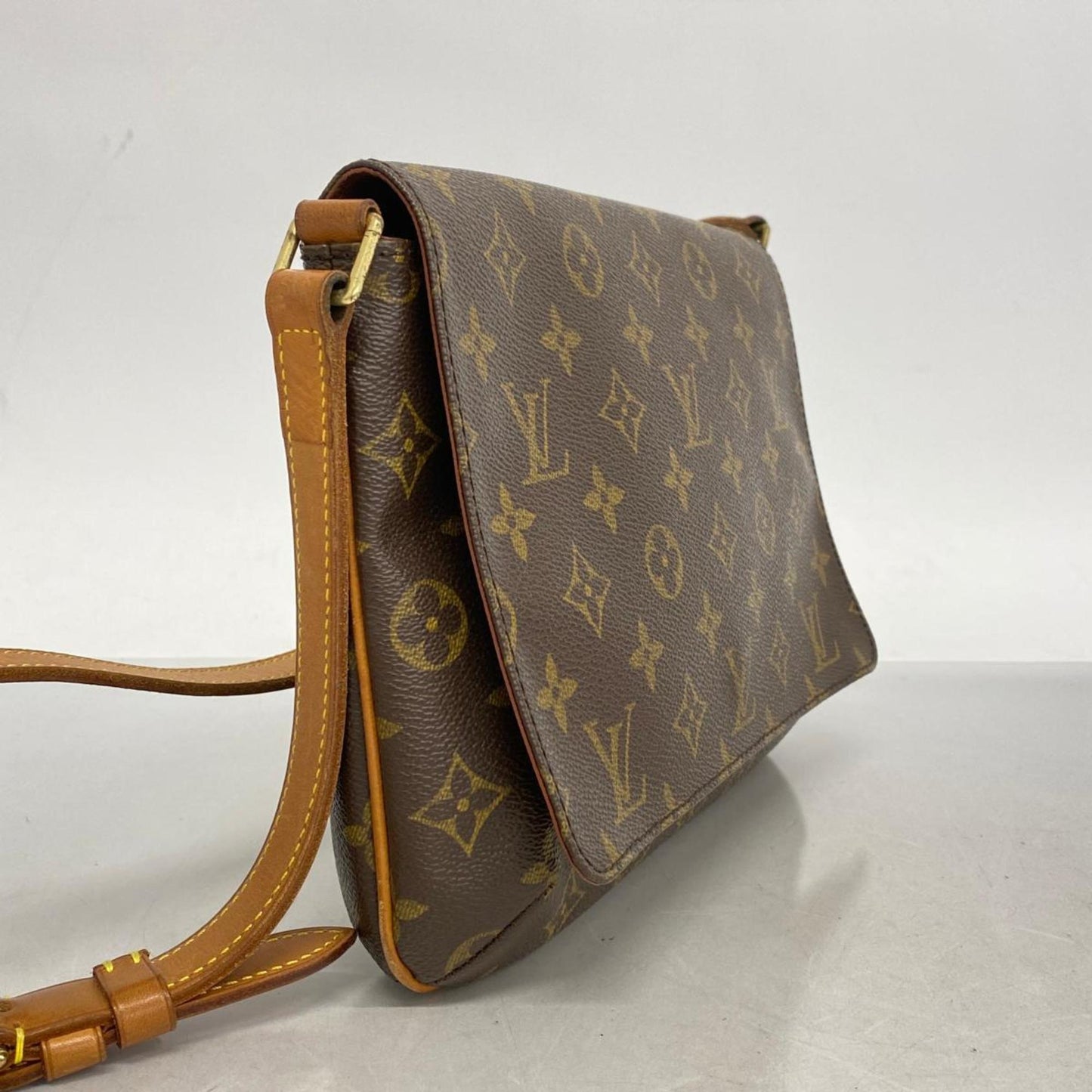 Louis Vuitton Musette Tango  Canvas Shoulder Bag ()