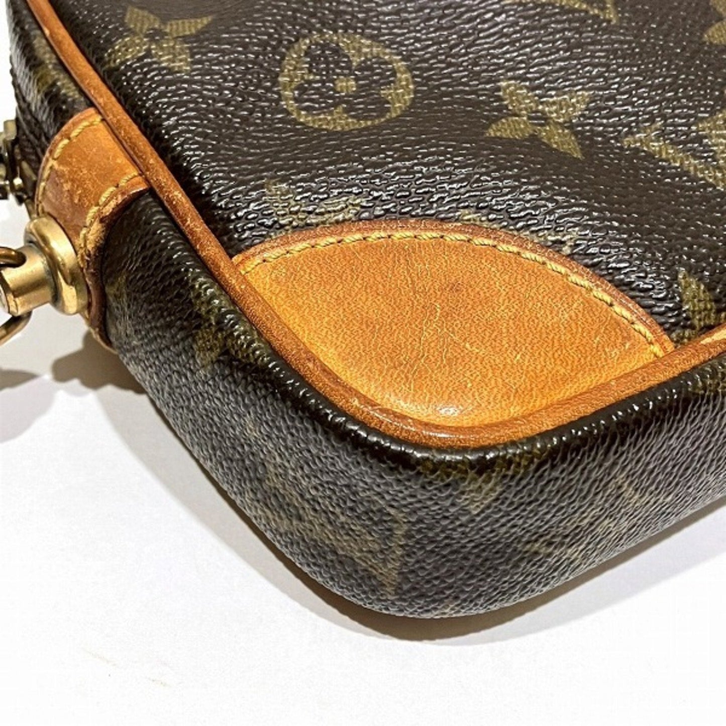 Louis Vuitton Marly Dragonne  Canvas Clutch Bag ()