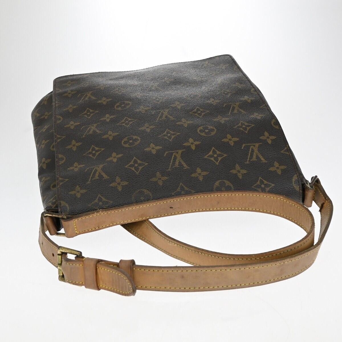 Louis Vuitton Musette Salsa  Canvas Shoulder Bag ()
