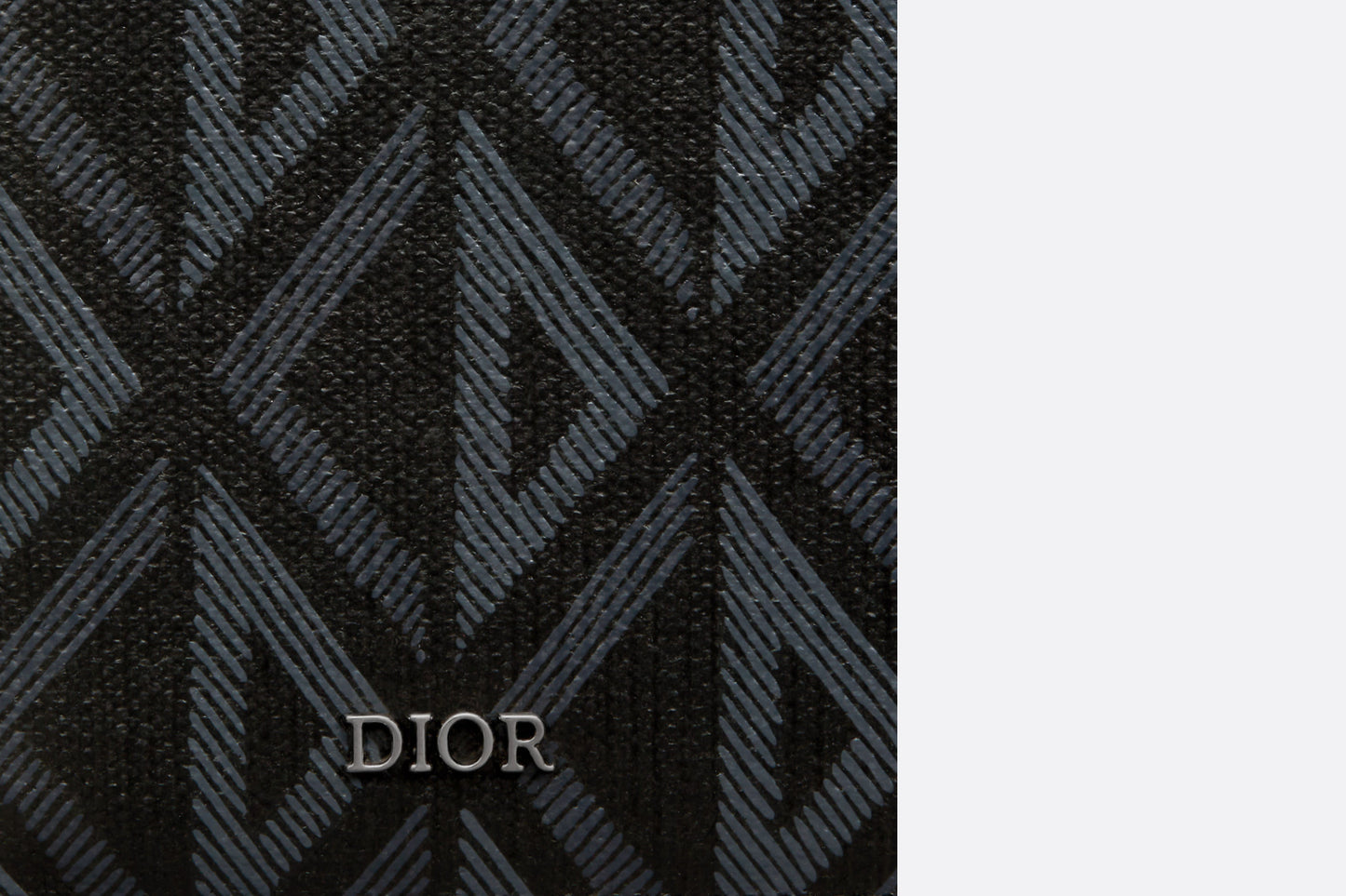 Vertical Compact Card Holder • Black CD Diamond Canvas