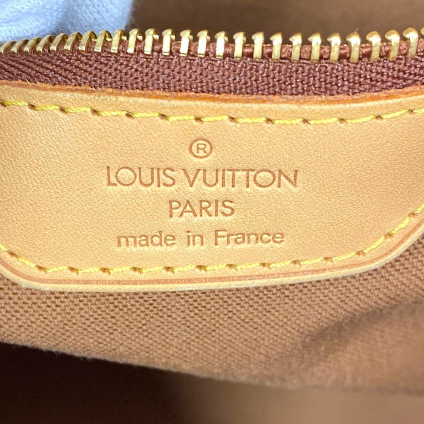 Louis Vuitton Batignolles Horizontal  Canvas Tote Bag ()