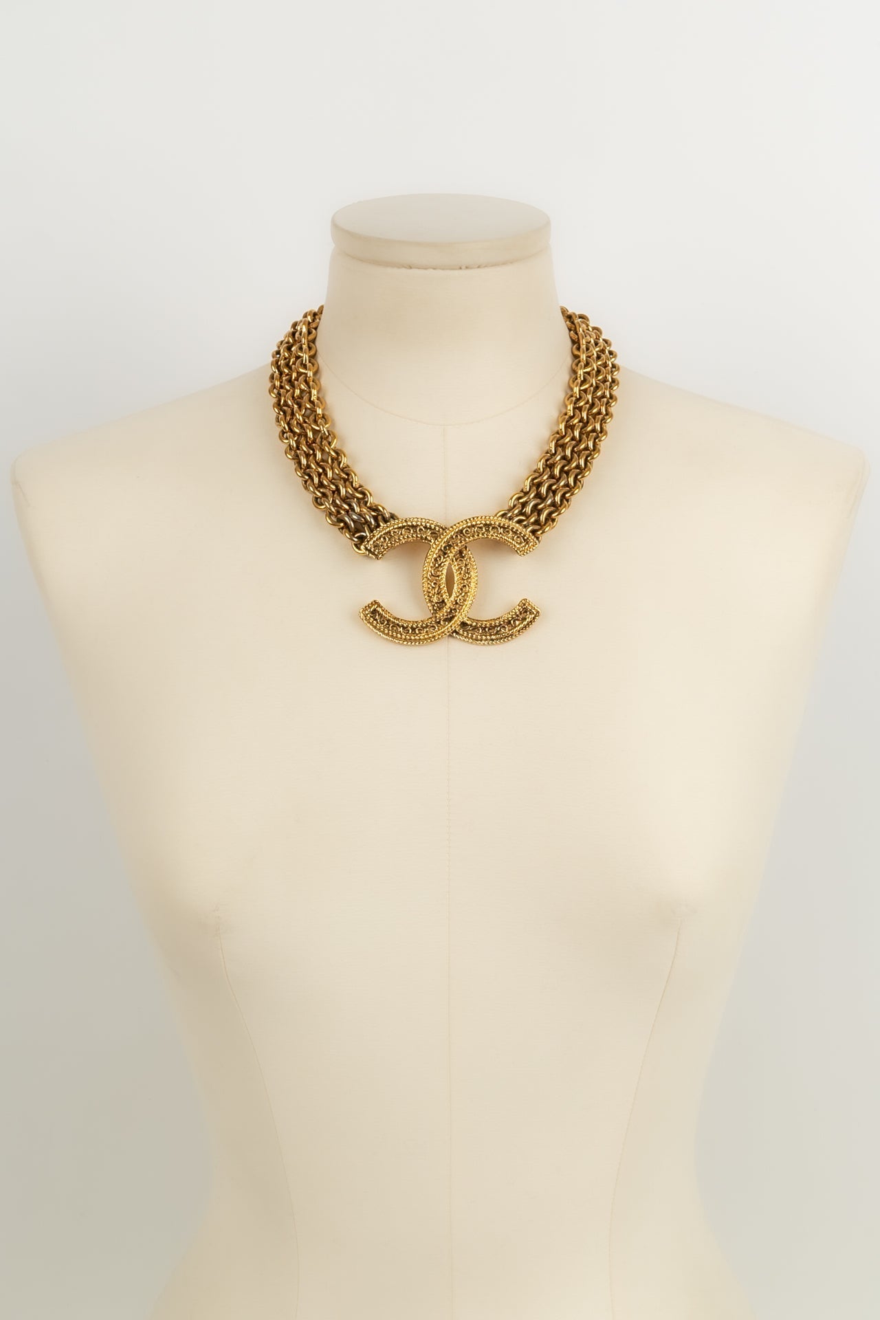 Collier cc Chanel