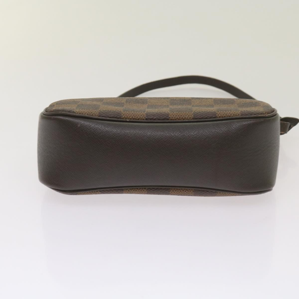 Louis Vuitton Trousse Makeup  Canvas Clutch Bag ()