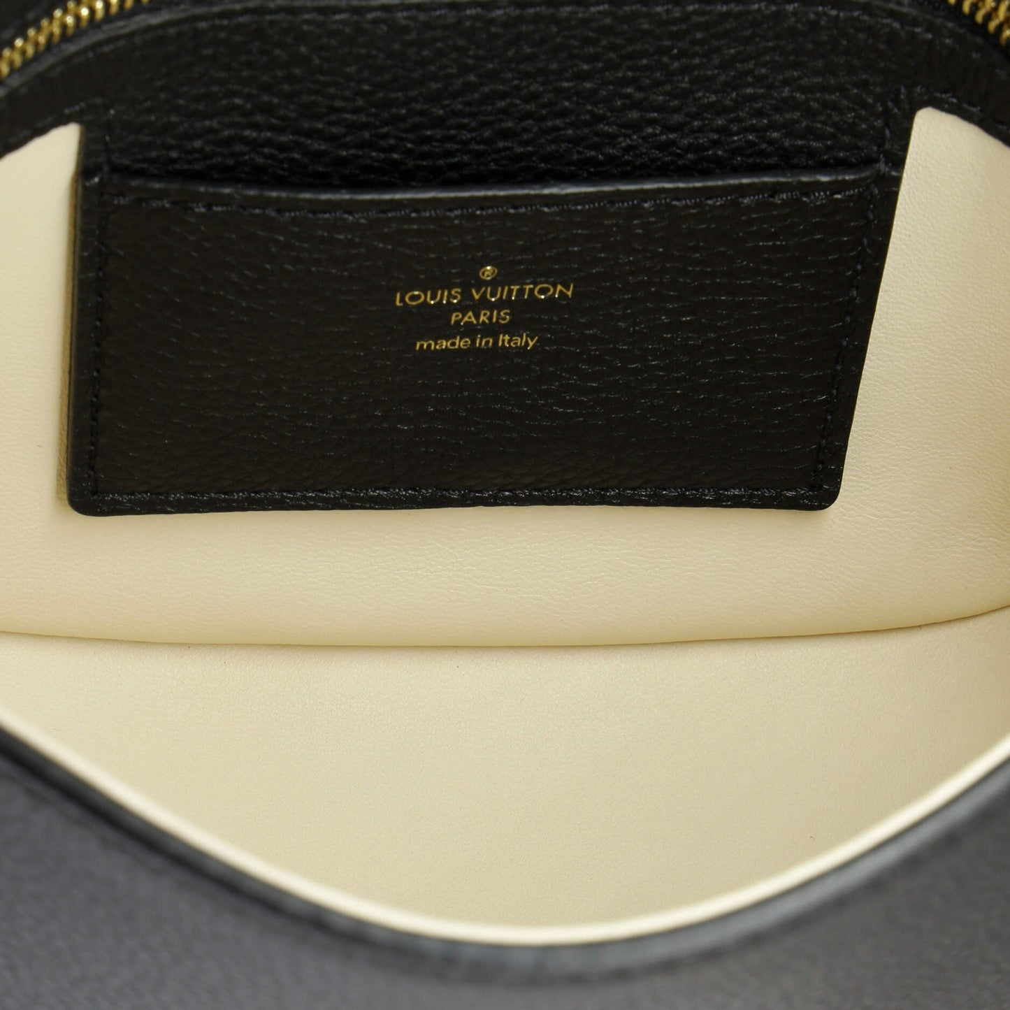 LV Pont 9 Soft Bag Leather PM