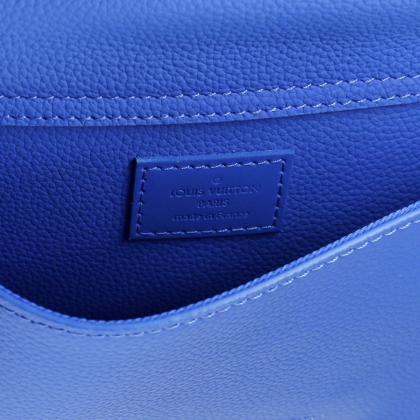 Aerogram Takeoff Sling Bag Leather