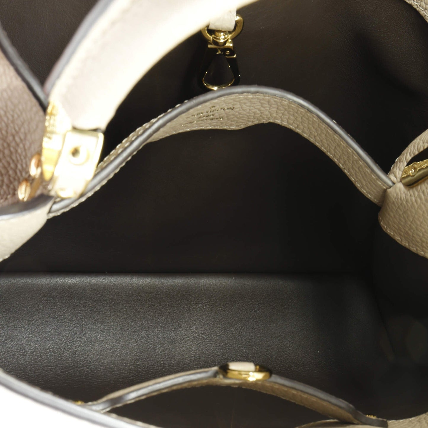 Capucines Bag Leather PM