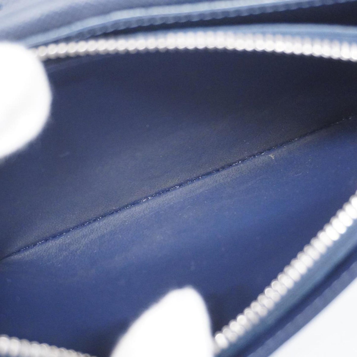 Louis Vuitton Brazza  Leather Wallet  ()