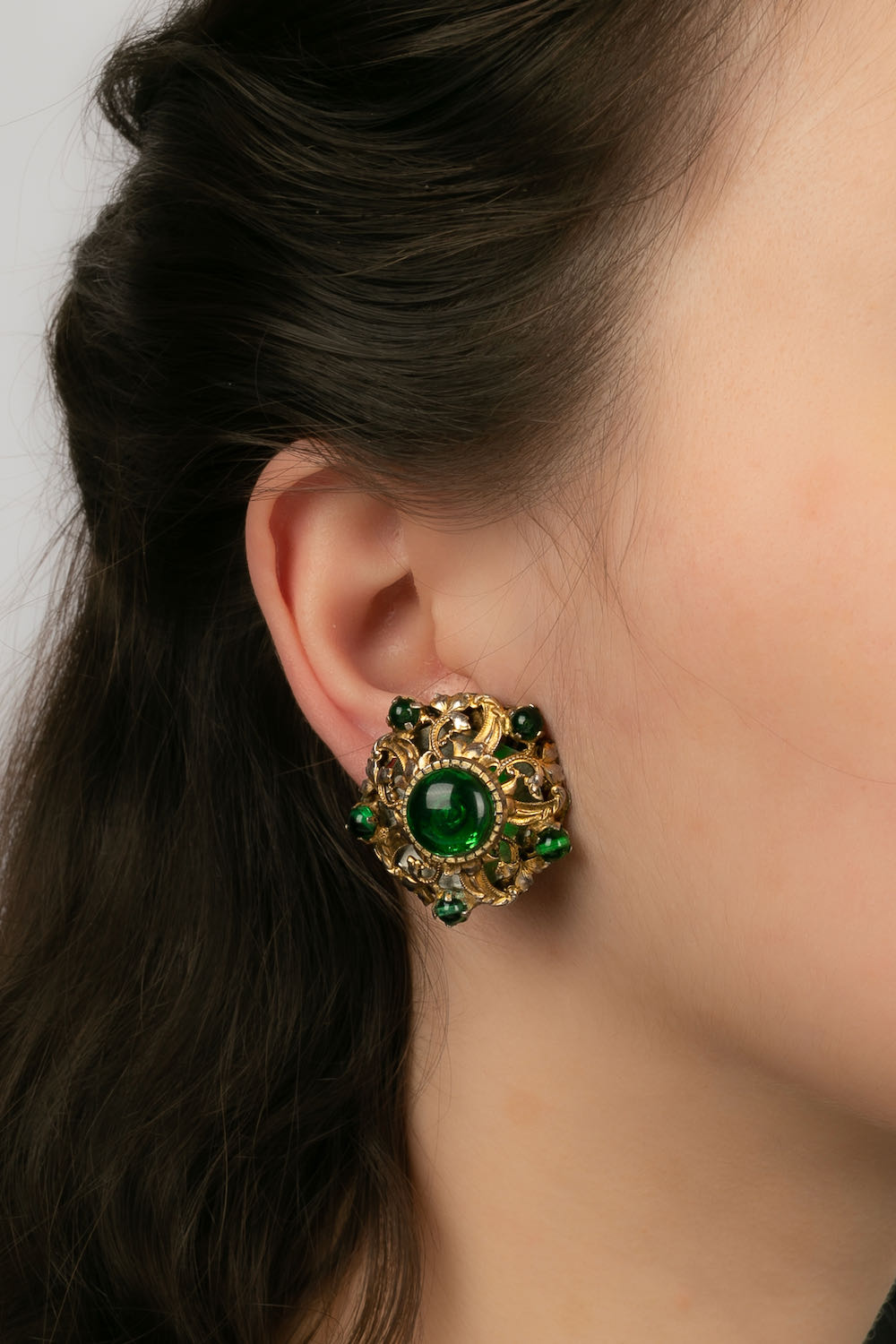 Boucles d'oreilles Chanel époque Coco