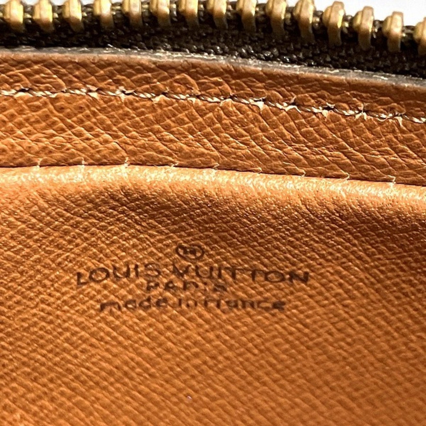 Louis Vuitton Marly Dragonne  Canvas Clutch Bag ()