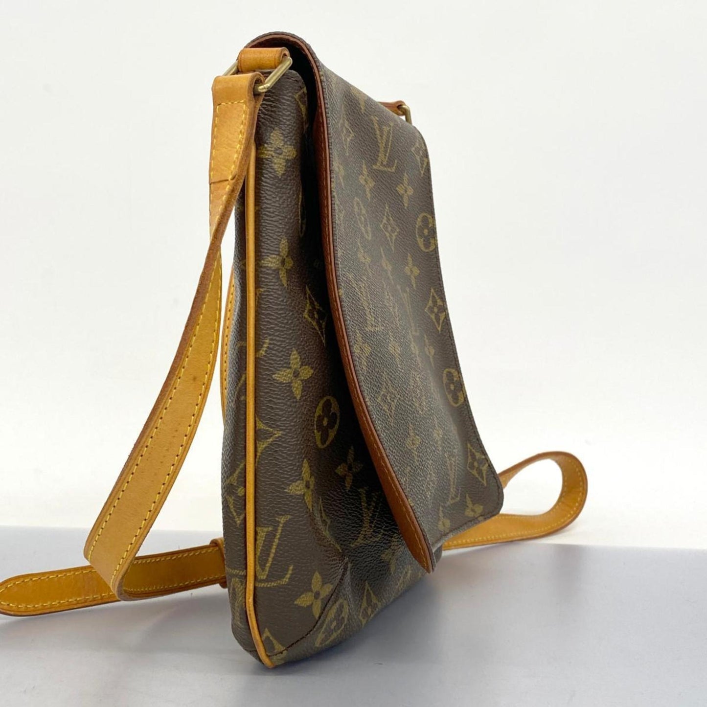 Louis Vuitton Musette Salsa  Canvas Shoulder Bag ()