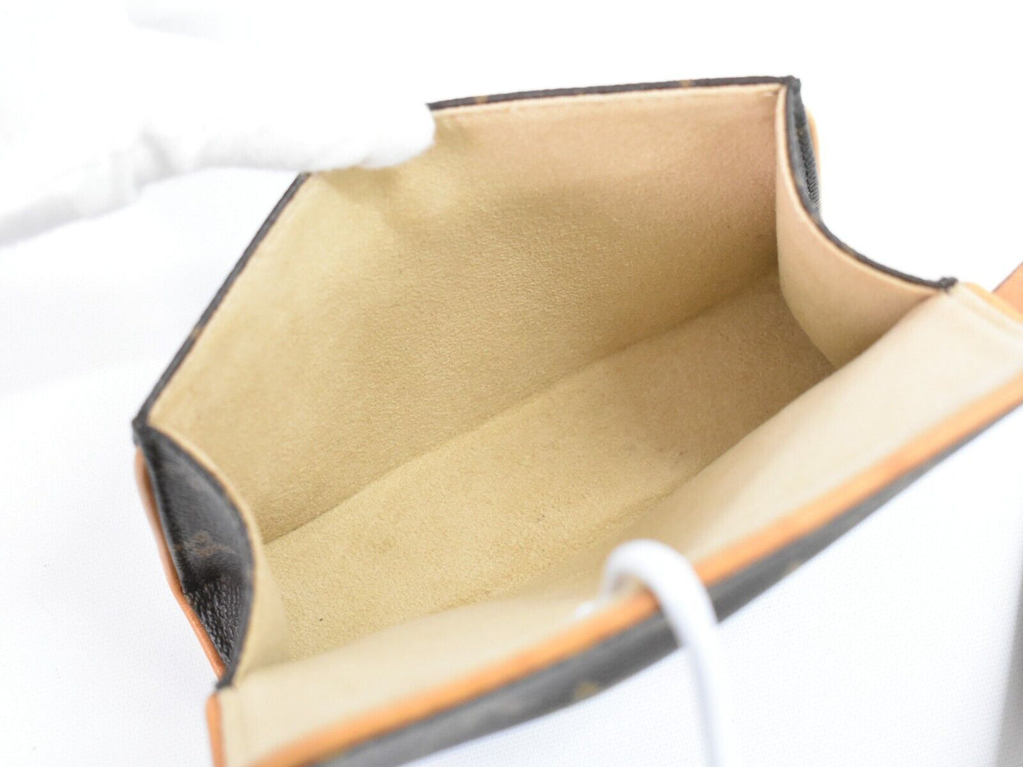 Louis Vuitton Pochette Florentine  Canvas Clutch Bag ()