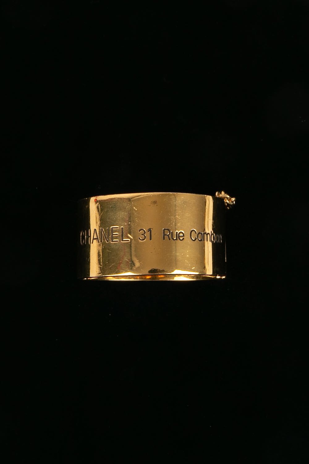 Bracelet doré Chanel