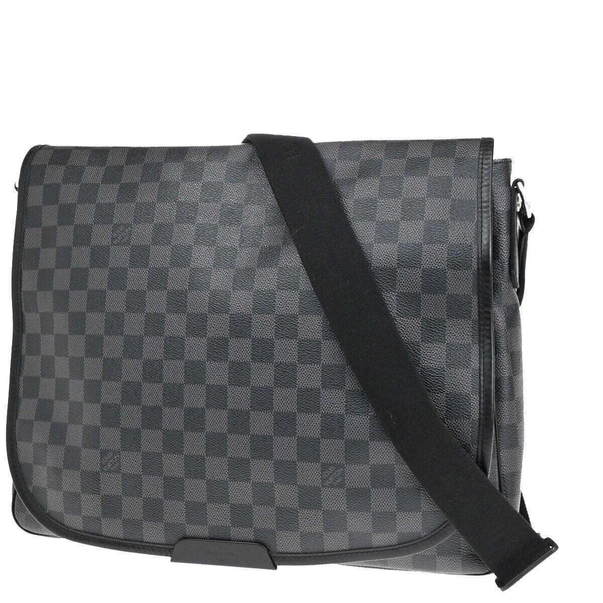 Louis Vuitton Daniel Mm  Canvas Shoulder Bag ()