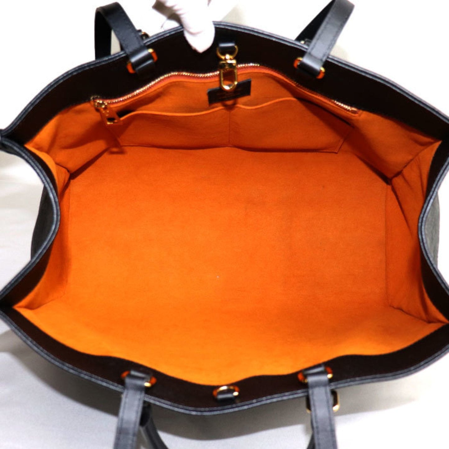 Louis Vuitton Onthego Gm  Leather Tote Bag ()