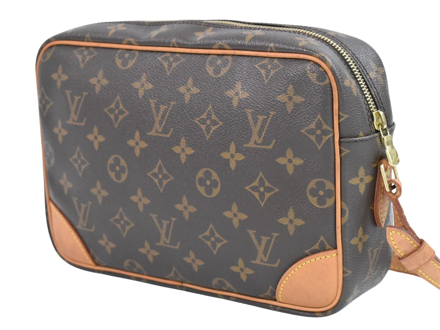 Louis Vuitton Trocadéro  Canvas Shoulder Bag ()