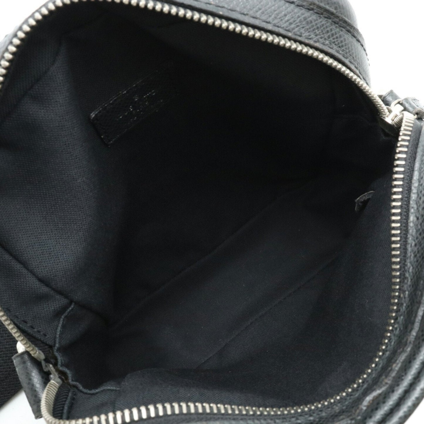 Louis Vuitton Dimitri  Leather Shoulder Bag ()