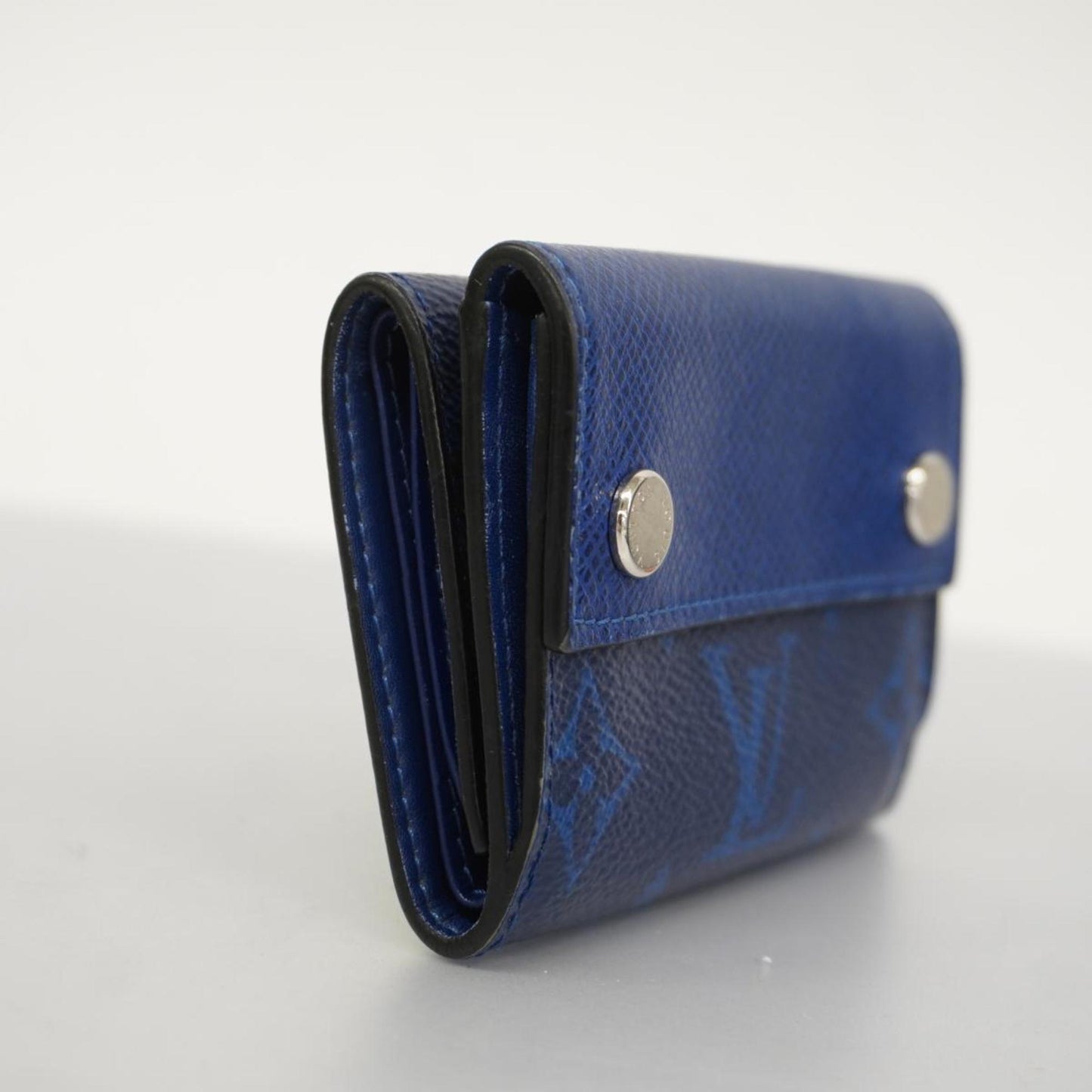 Louis Vuitton Taiga  Canvas Wallet  ()