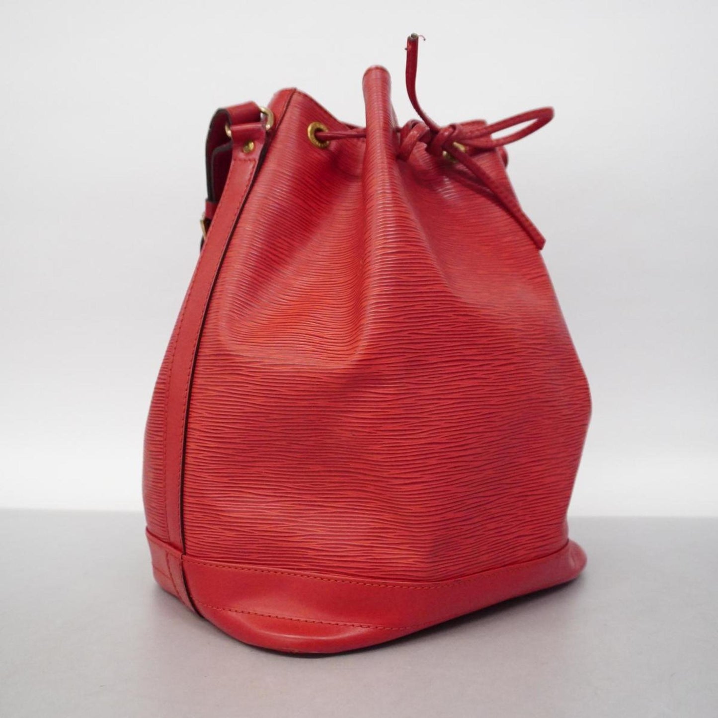 Louis Vuitton Petit Noé  Leather Shoulder Bag ()