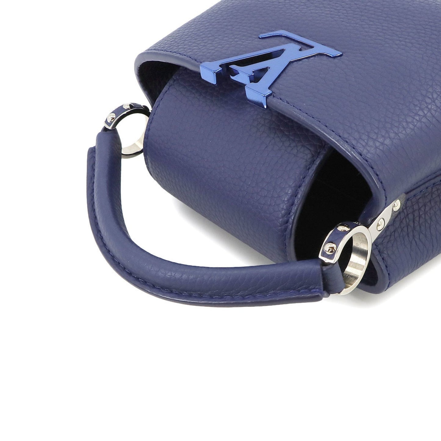 Louis Vuitton Capucines  Leather Shoulder Bag ()