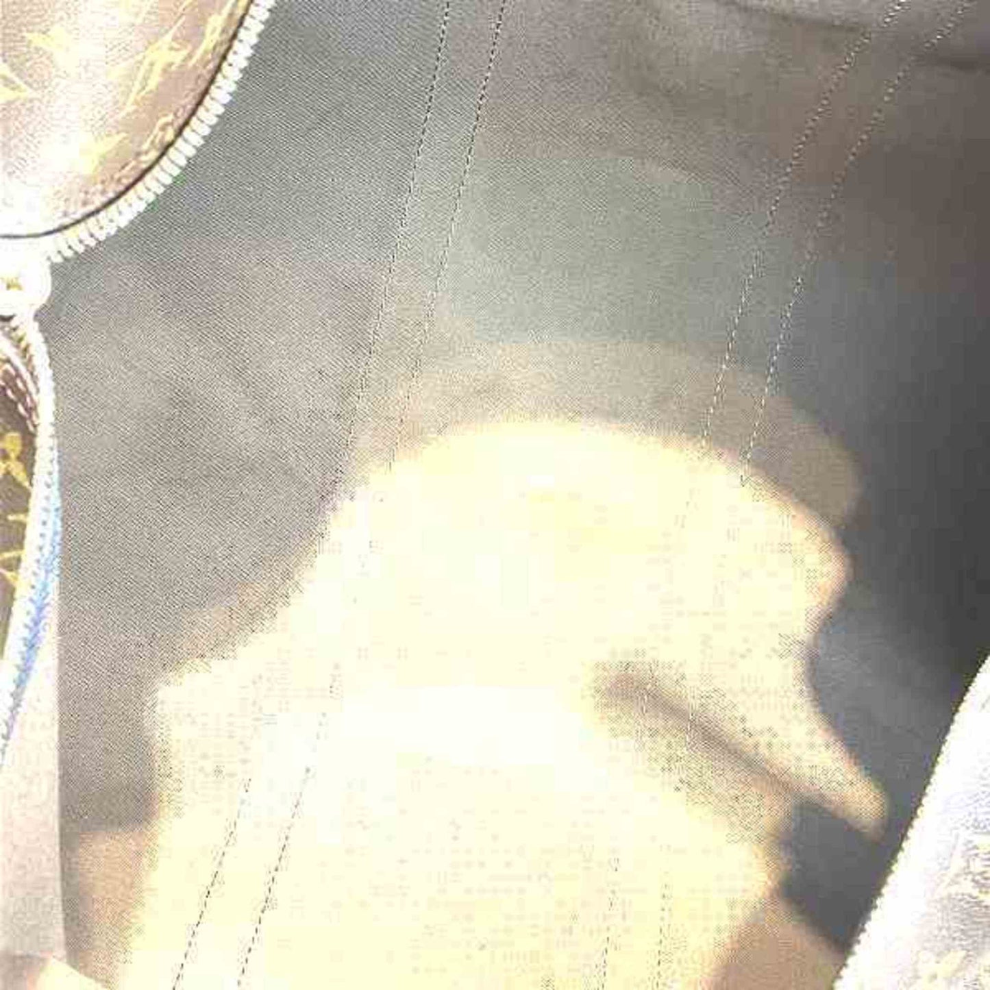 Louis Vuitton Keepall 50  Canvas Travel Bag ()