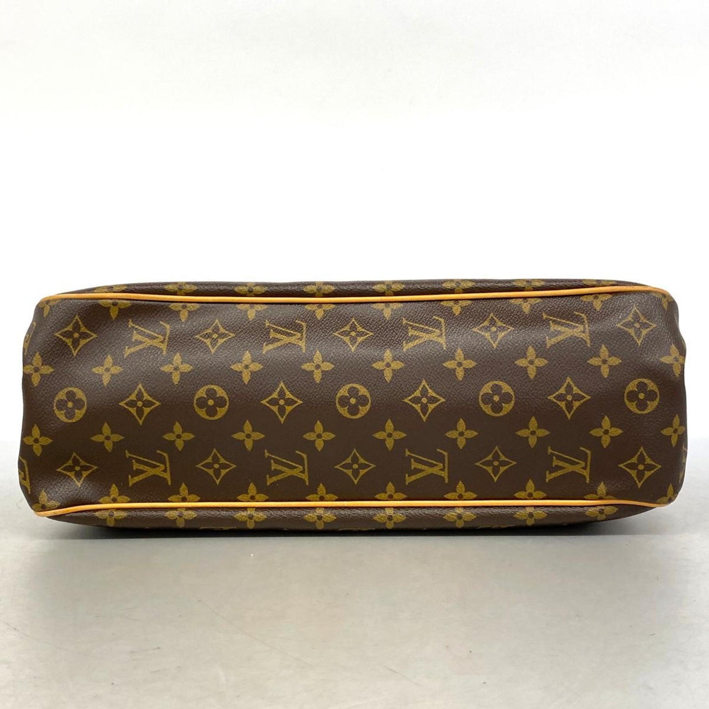 Louis Vuitton Batignolles Horizontal  Canvas Tote Bag ()