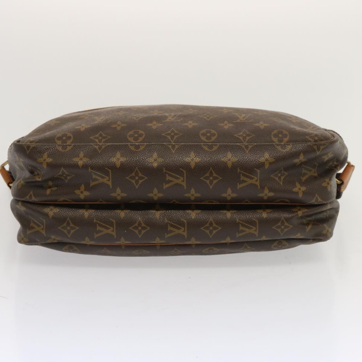 Louis Vuitton Reporter  Canvas Shoulder Bag ()