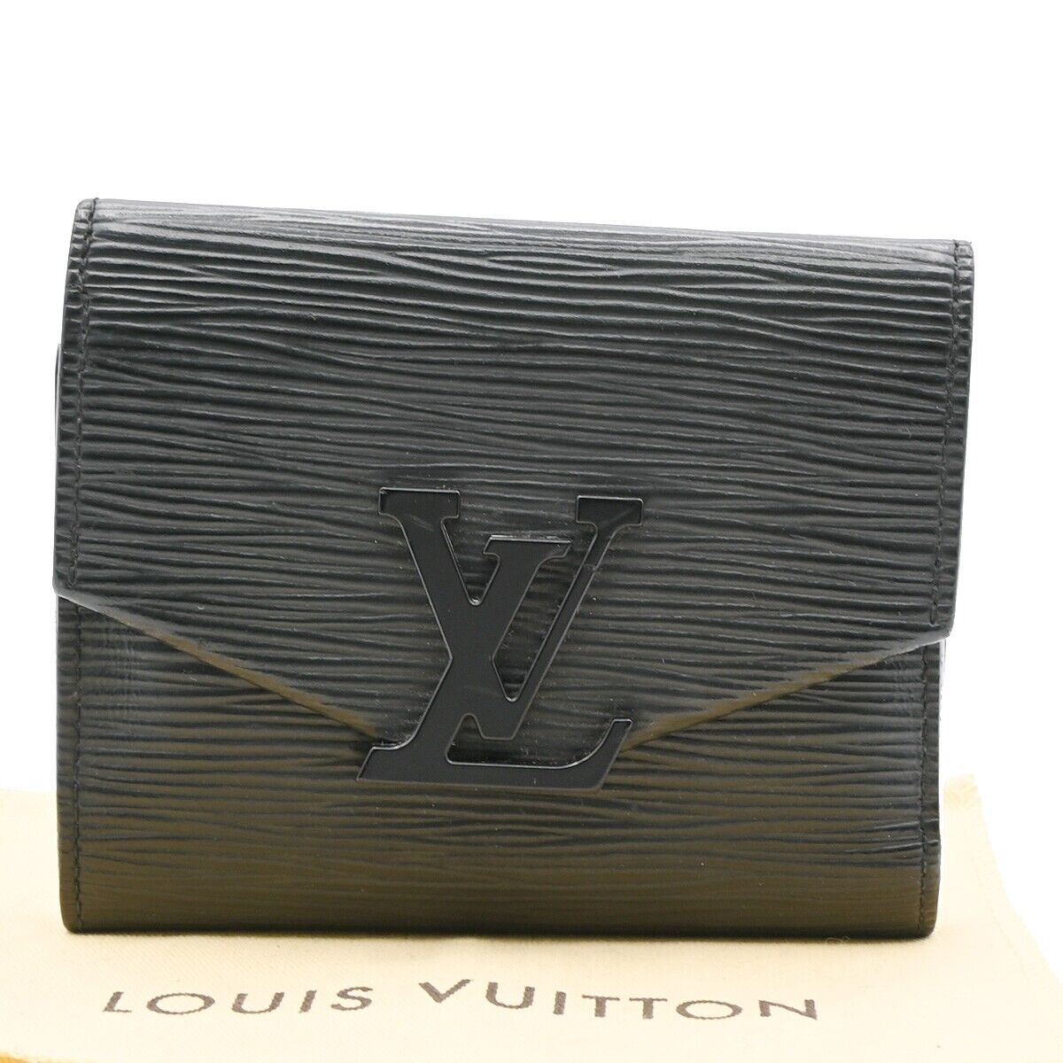 Louis Vuitton Capucines  Leather Wallet  ()
