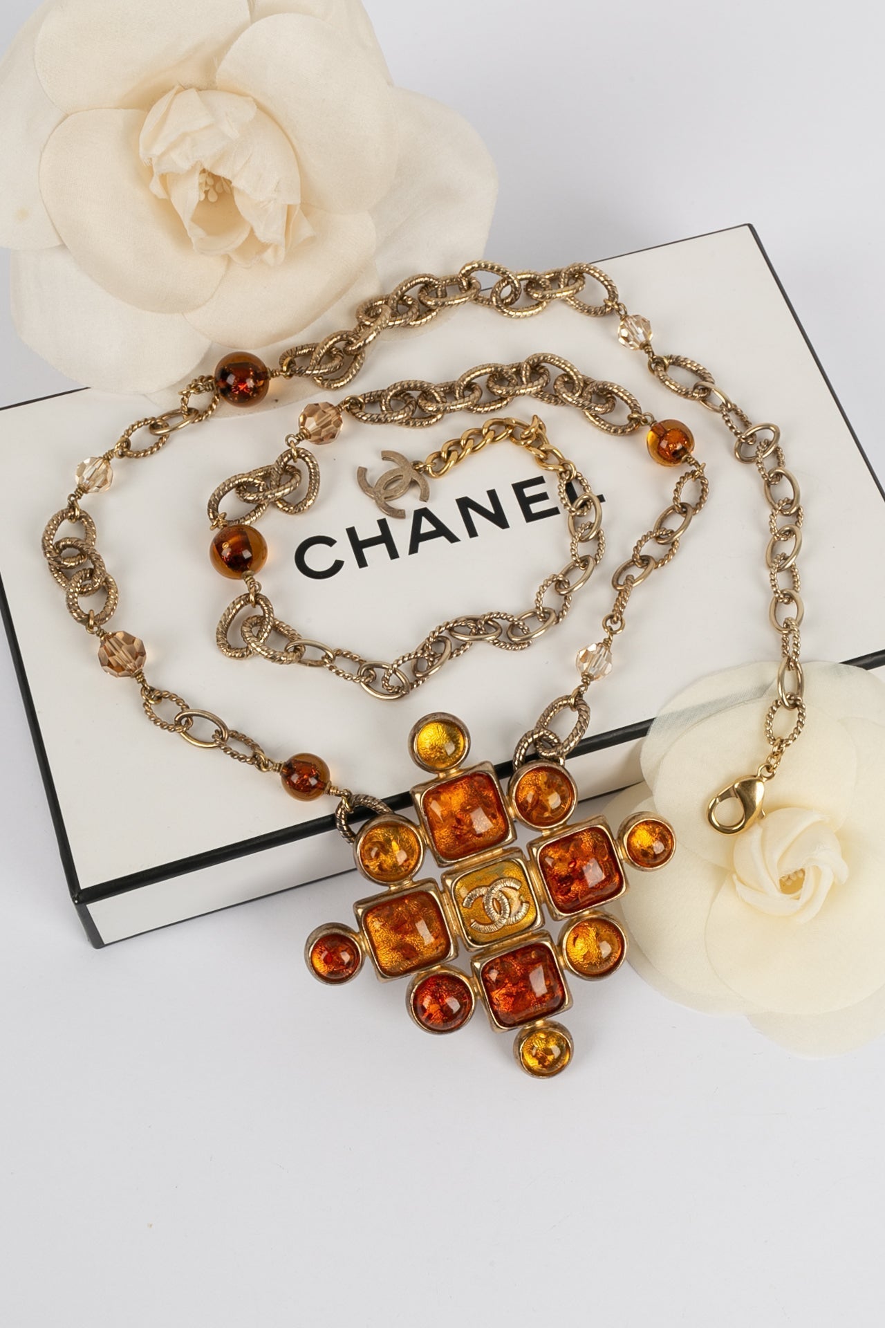 Collier croix Chanel Automne 2007