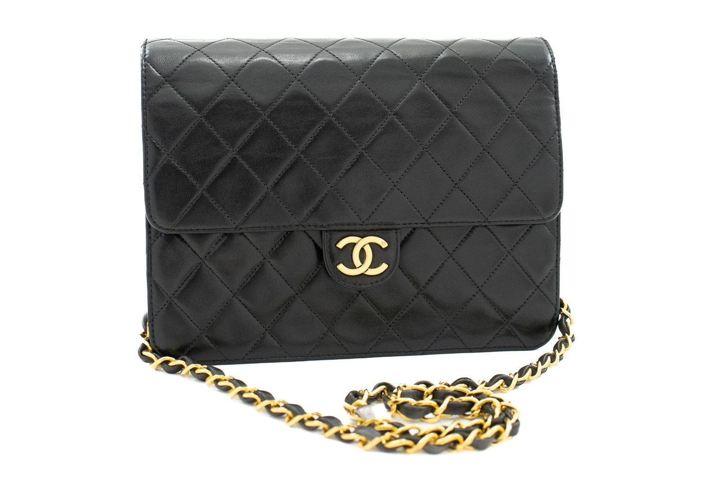 Chanel Black Leather Timeless shoulder bag