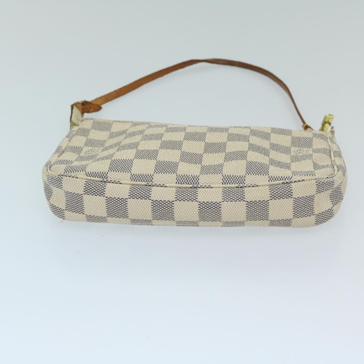 Louis Vuitton Pochette  Canvas Clutch Bag ()