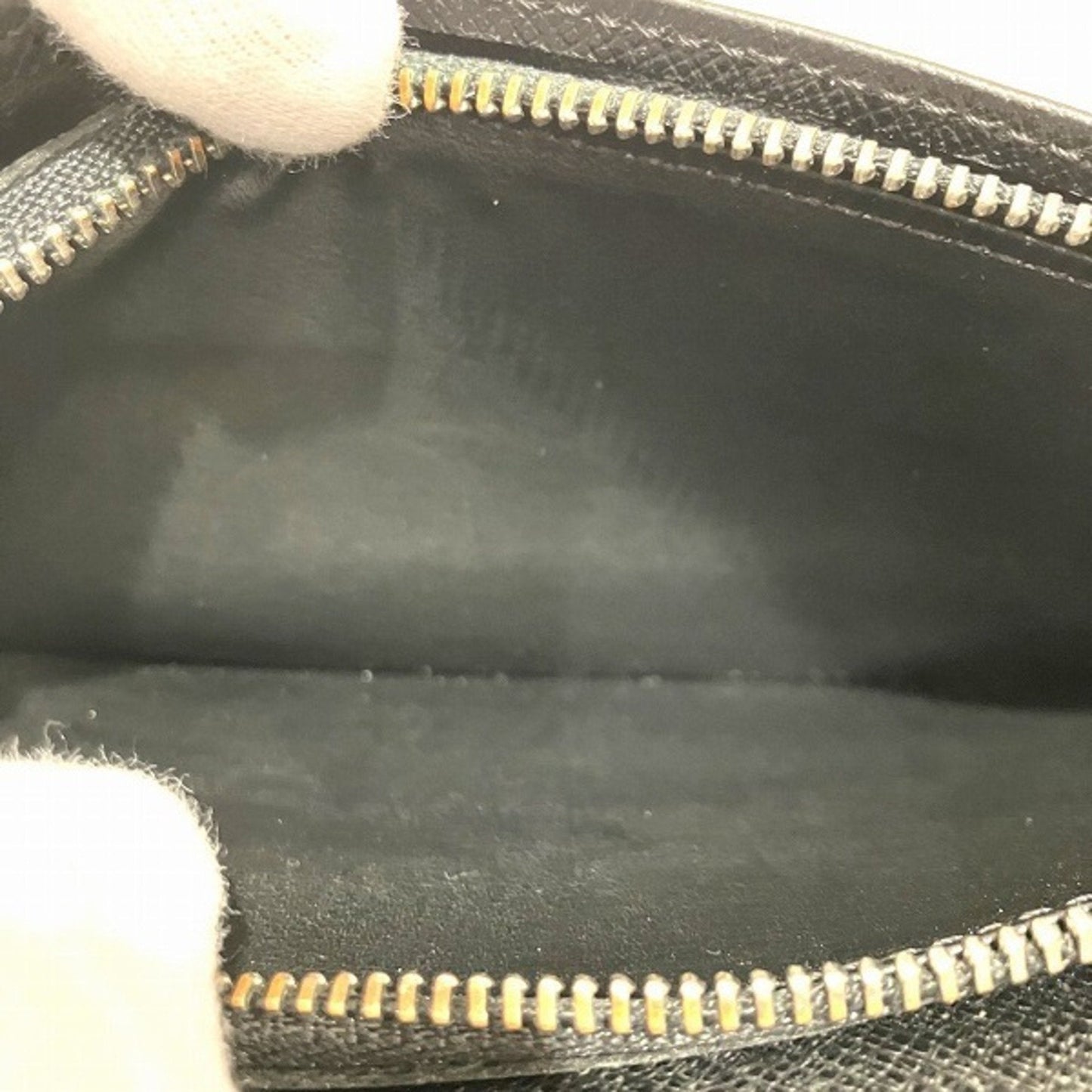 Louis Vuitton Brazza  Leather Wallet  ()