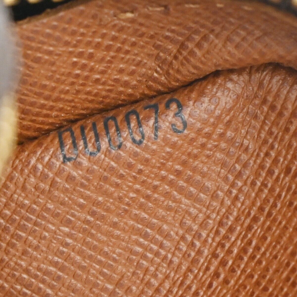 Louis Vuitton Marly  Canvas Clutch Bag ()