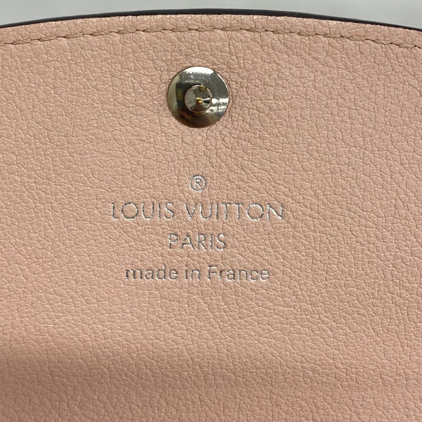 Louis Vuitton Mahina  Leather Wallet  ()